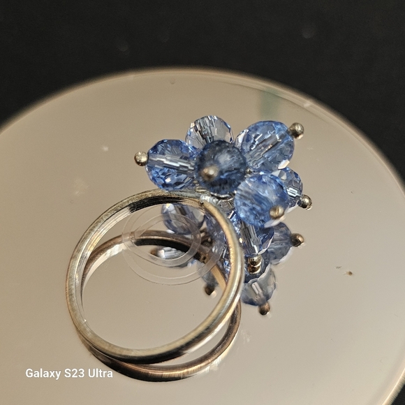 Blue Swarovski Bead Cluster Ring in Silver - Picture 4 of 6